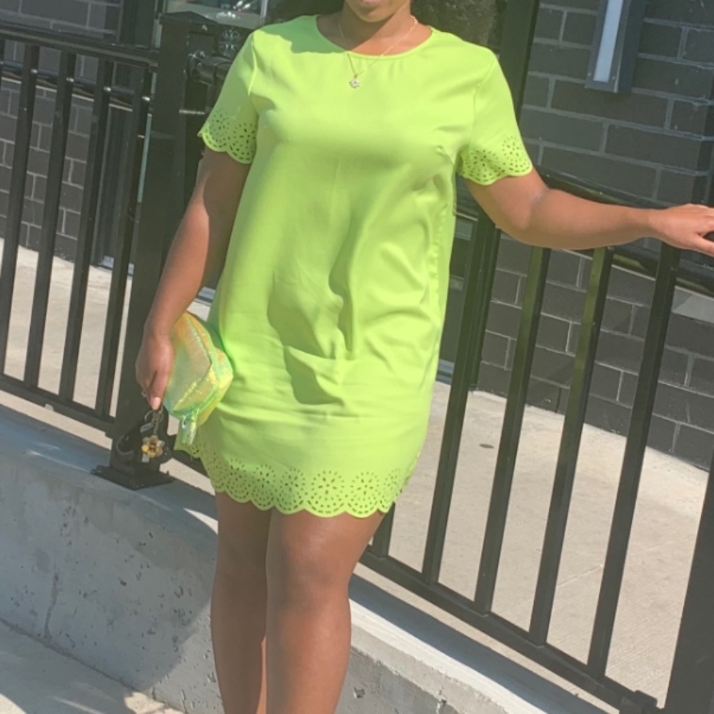 Summer Cut Scallop Trim Tunic Dress